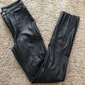 Faux leather skinny pants